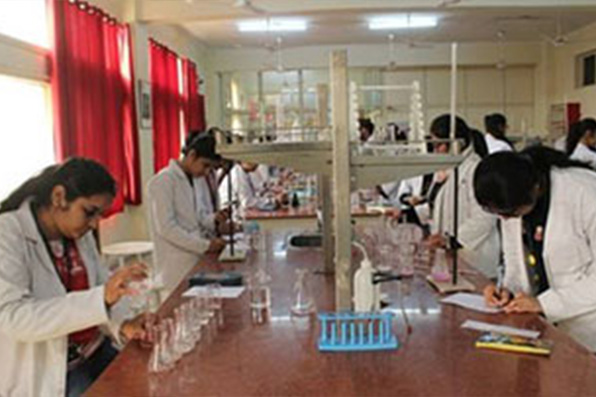 Chemistry Labs at Chandigarh University